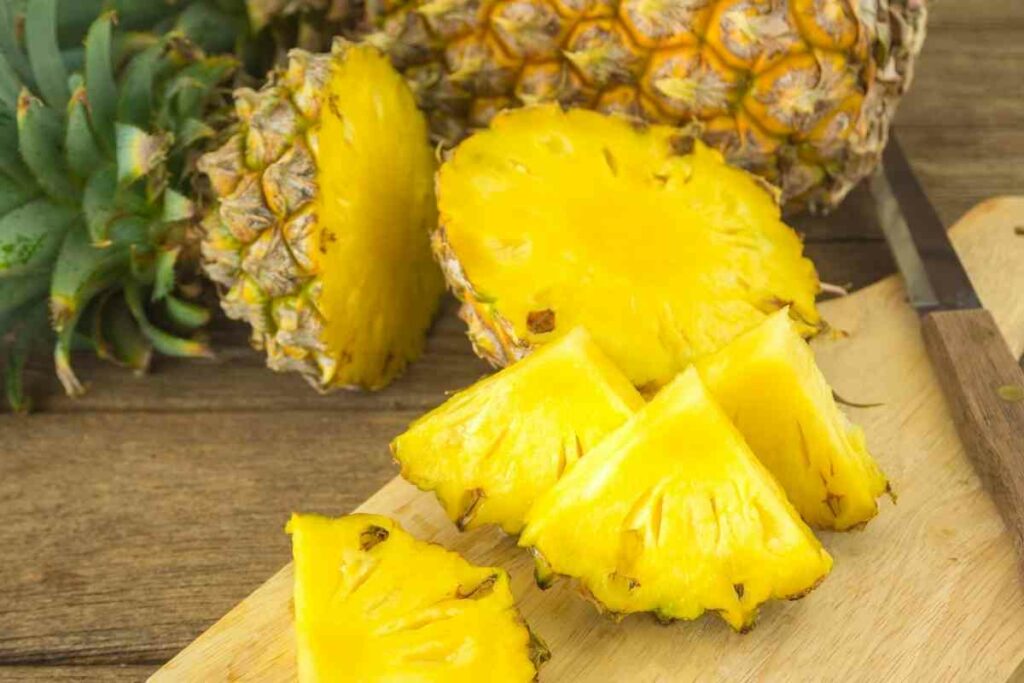 Pineapples without seeds